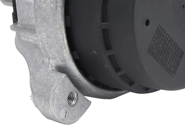 bmw-engine-mount-120i-3