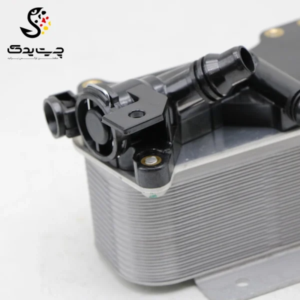 خنک کن گیربکس بی ام دبلیو 520i (اتاق وسط)