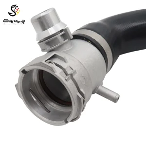 شلنگ بالای رادیاتور بی ام دبلیو 528i