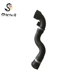 شلنگ بالای رادیاتور بی ام دبلیو X3 3.0i (اتاق قدیم)